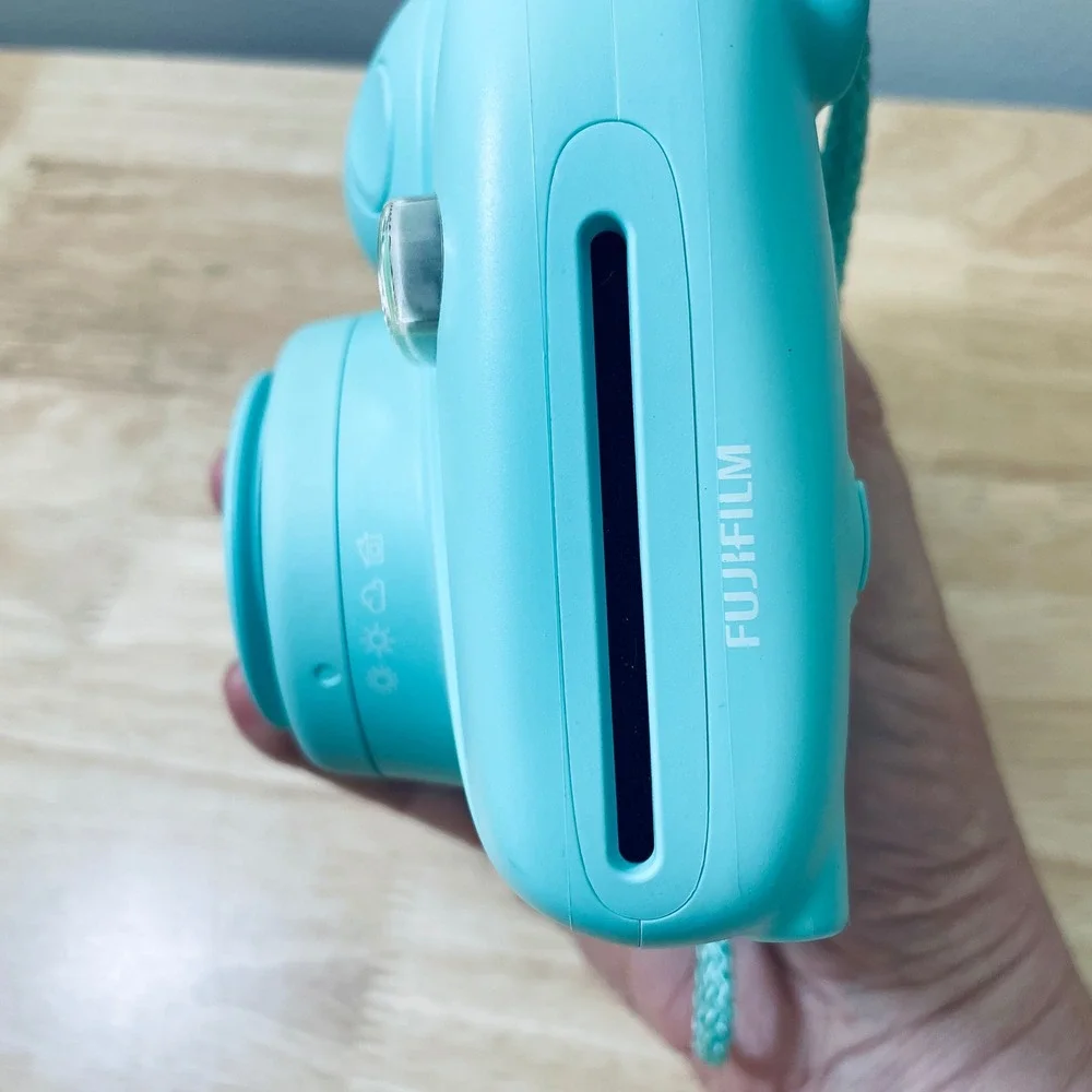 Fujifilm Instax Mini 7+ Instant Film Camera Seafoam Blue with Wrist Strap